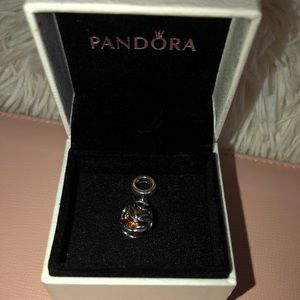 PANDORA Laurel Leaves (Authentic)